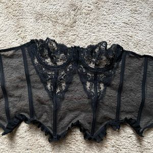 Vintage Victoria’s Secret 90s bustier/corset 34B